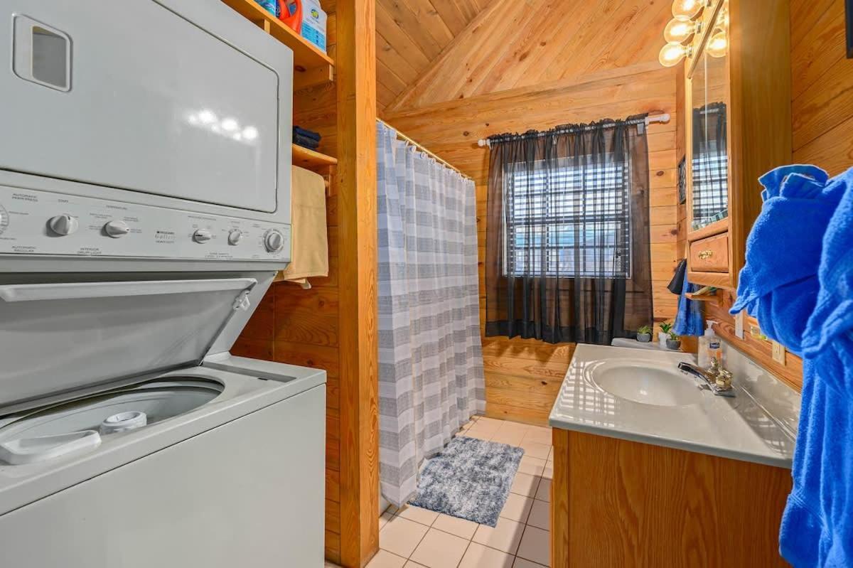 סביירוויל Beautiful View! Log Cabin,Fireplace,Hot Tub,Arcade,Pool,Fishing מראה חיצוני תמונה